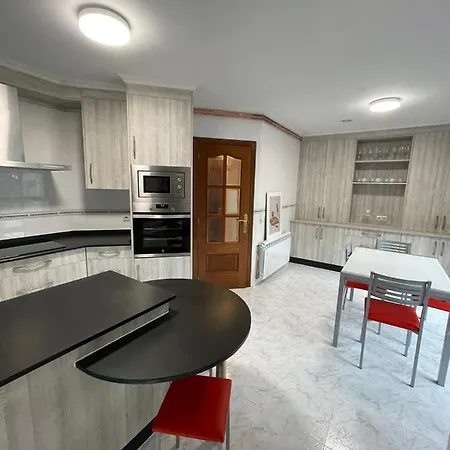 Apartment Apostol 1 *